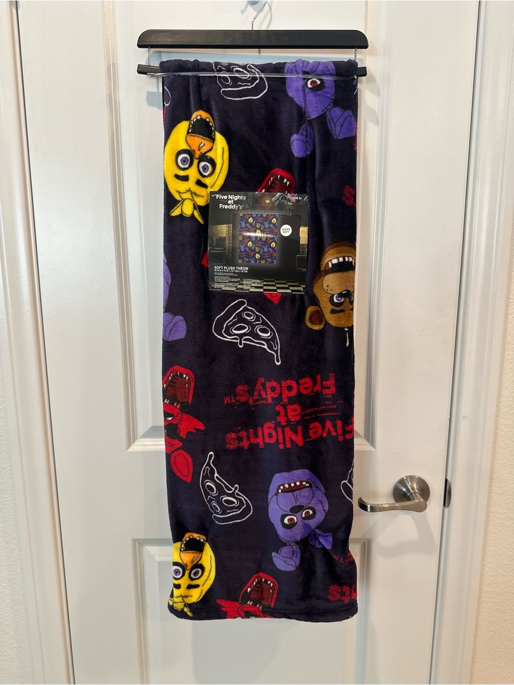 Five Nights at Freddy's Soft Plush Throw Blanket